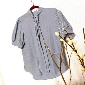 Striped top for everyday fashion